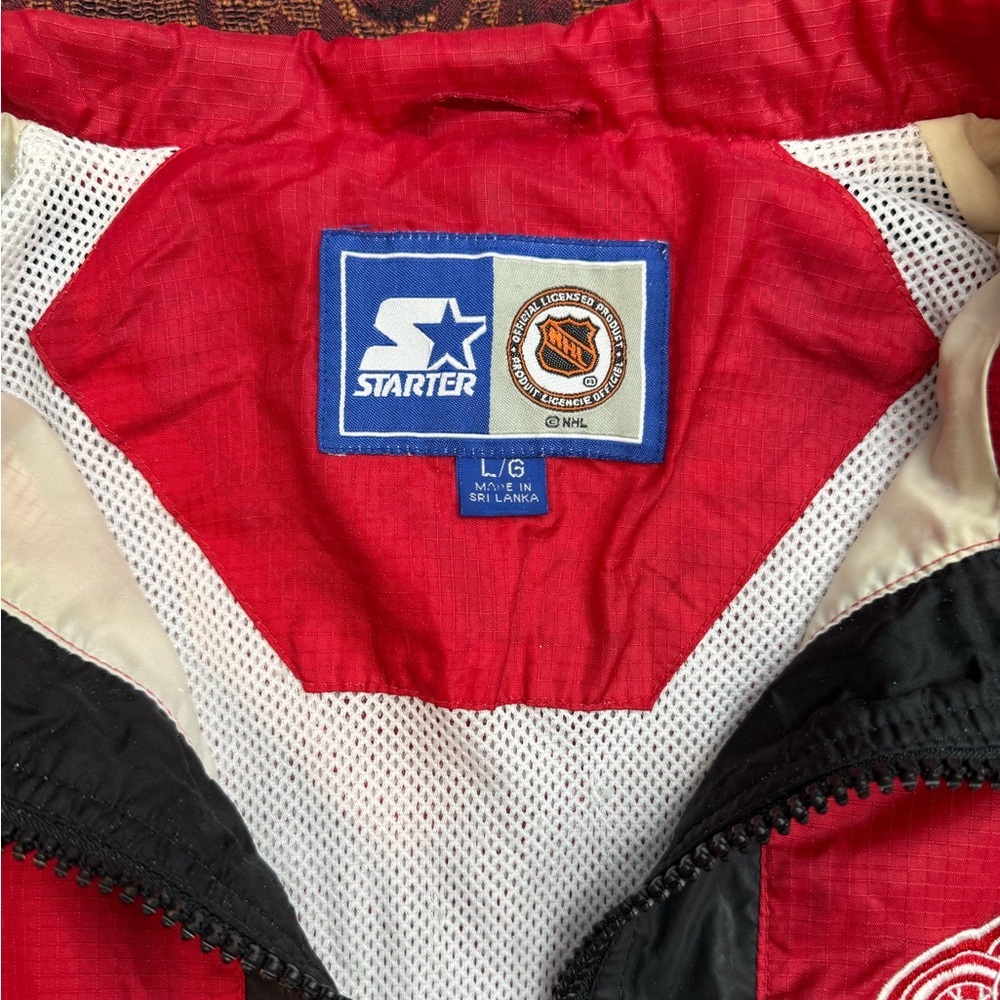 VTG Detroit Red Wings Starter Windbreaker - Picture 2 of 7